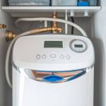 bienfaits d'un adoucisseur d'eau à la maison : pourquoi l'installer ?