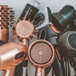 choisir un seche cheveux : guide des meilleurs modèles