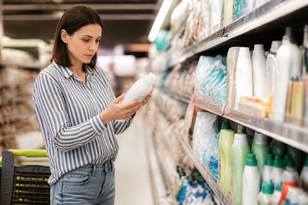 Marques maison : comprendre leur essor et bien choisir ses produits